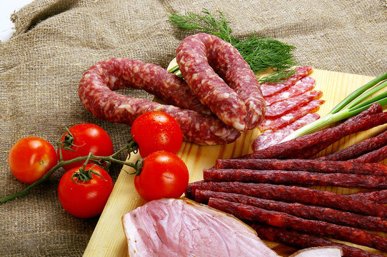 肉和香腸