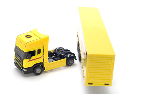 ？卡車