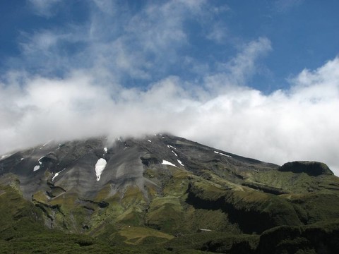 火山塔拉納基