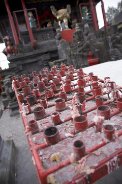 寺廟的蠟燭