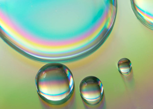 水