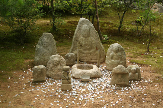 巖石花園金閣寺寺；京都；日本