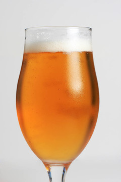 冰冷的啤酒