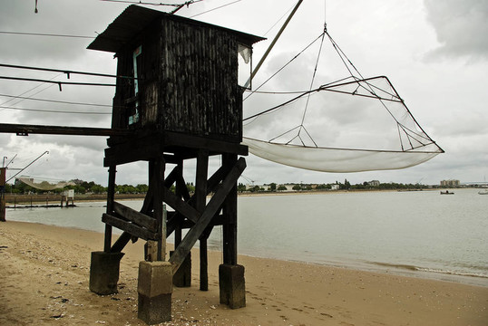 經(jīng)典的牡蠣小屋和網(wǎng)