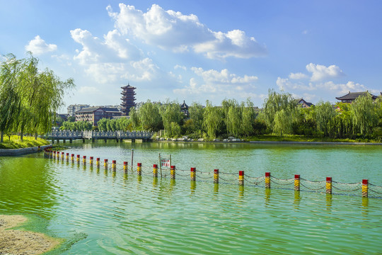 碧水藍(lán)天城市風(fēng)光