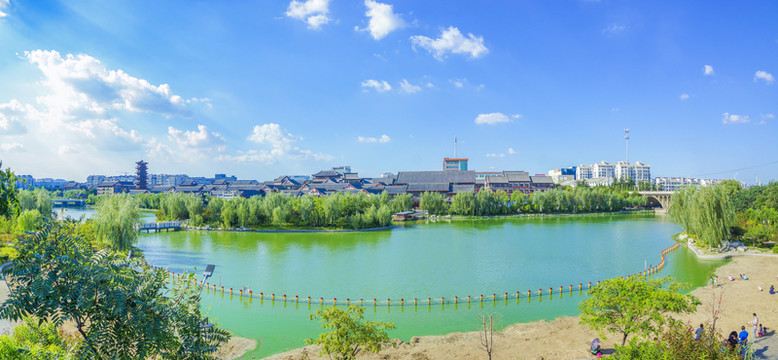 碧水藍(lán)天城市風(fēng)光