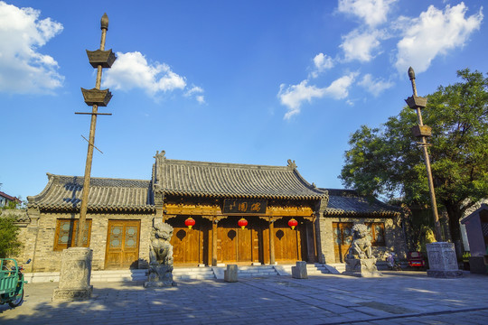 青州古街偶園大門