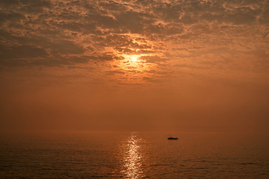 海邊日出