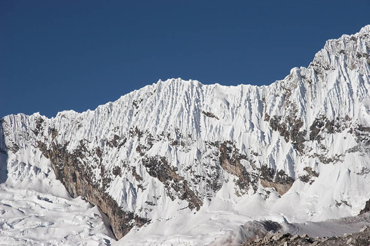 雪嶺