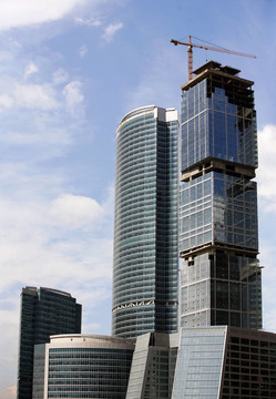 高高的建筑物