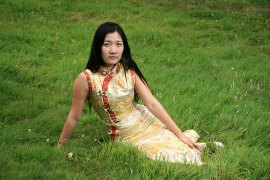中國傳統(tǒng)女孩肖像
