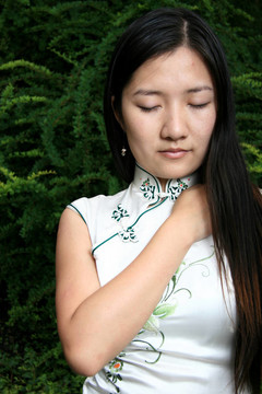 中國(guó)傳統(tǒng)女孩肖像