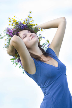 女孩的花環(huán)