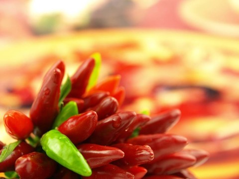 辣椒和紅辣椒非常接近