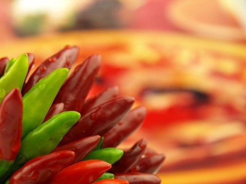 辣椒和紅辣椒非常接近
