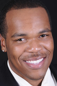 年輕的African American商人