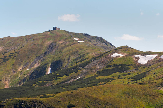 夏天的山景
