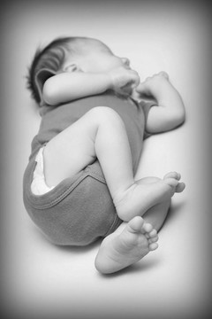 一個(gè)星期大的嬰兒