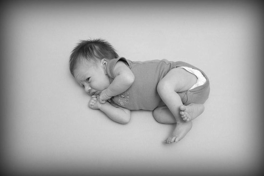 一個(gè)星期大的嬰兒