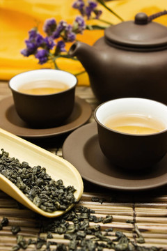 亞洲茶具。