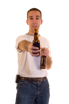 提供啤酒