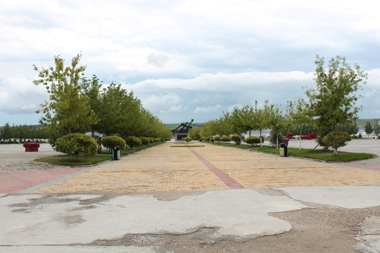 鶴山農(nóng)場 農(nóng)機公司 大院