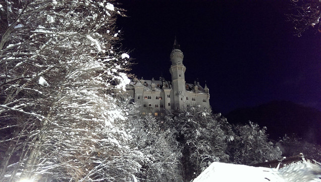 下雪的夜晚