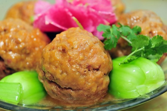 牛肉丸子 獅子頭