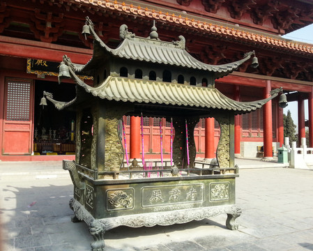 天靜宮青銅塔 鼎