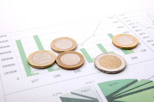 金錢在商業(yè)圖表顯示成功