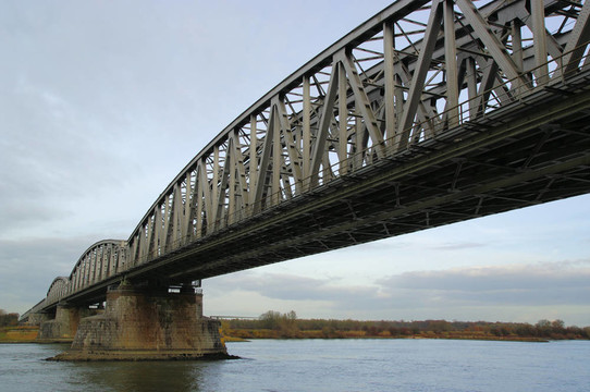 鐵路橋