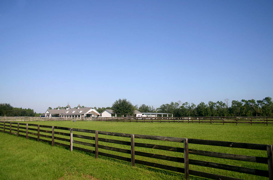 經(jīng)典肯塔基風格Horse Barn