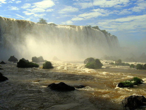 Iguassa Falls；南美洲