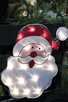 點(diǎn)燃Santa