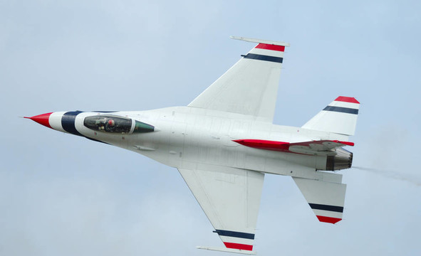 F-16雷鳥獨奏