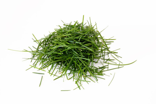 堆草