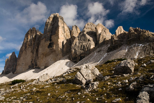 Tre Cime di拉瓦萊多
