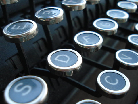 圓Typewriter Keys