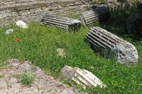 古遺址
