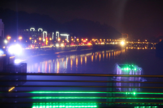 城市燈影