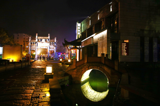 黎陽老街夜景