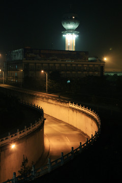 重慶機(jī)場夜景 地下通道入口