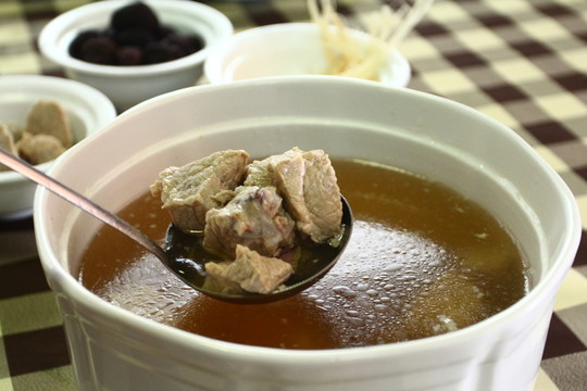 燉肉湯