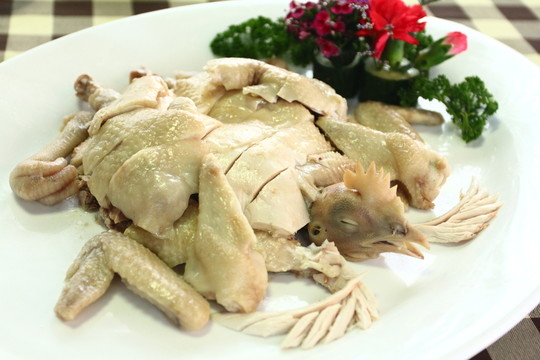 清遠(yuǎn)白切雞
