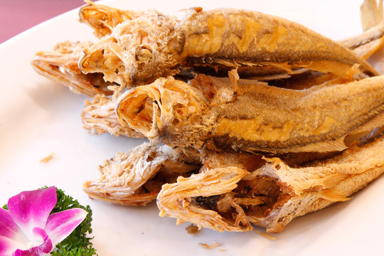 干煎小黃魚(yú)