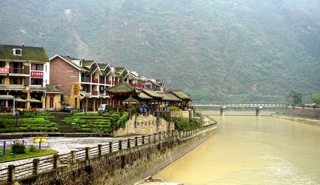 重建后的映秀
