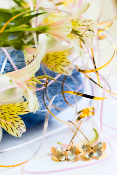 珠寶和鮮花