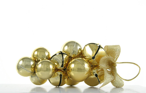 金色的鈴鐺圣誕飾品