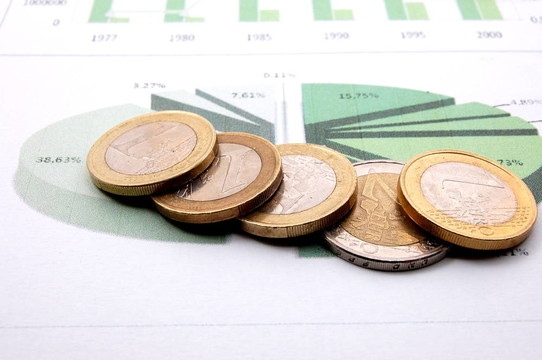 金錢在商業(yè)圖表顯示成功