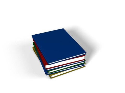 白色背景下的彩色書籍
